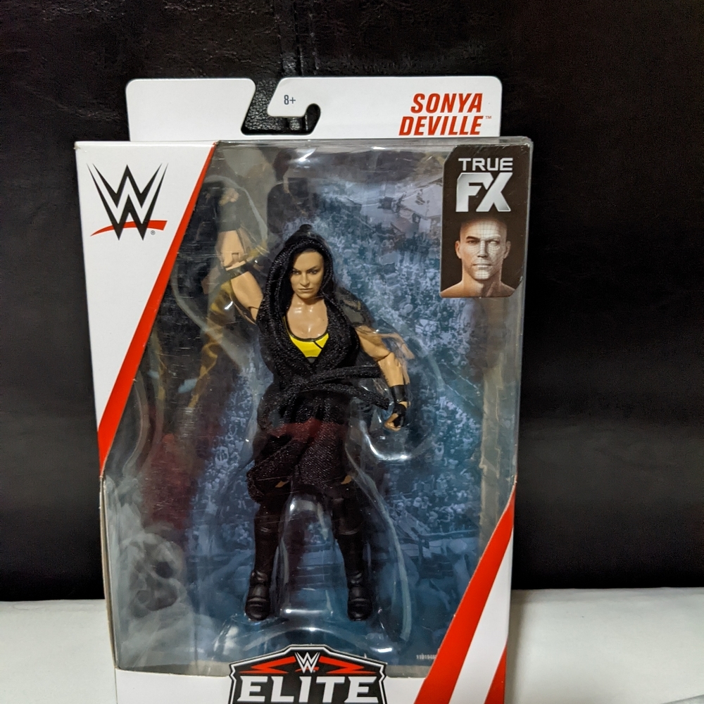 WWE Sonya Deville elite Figure